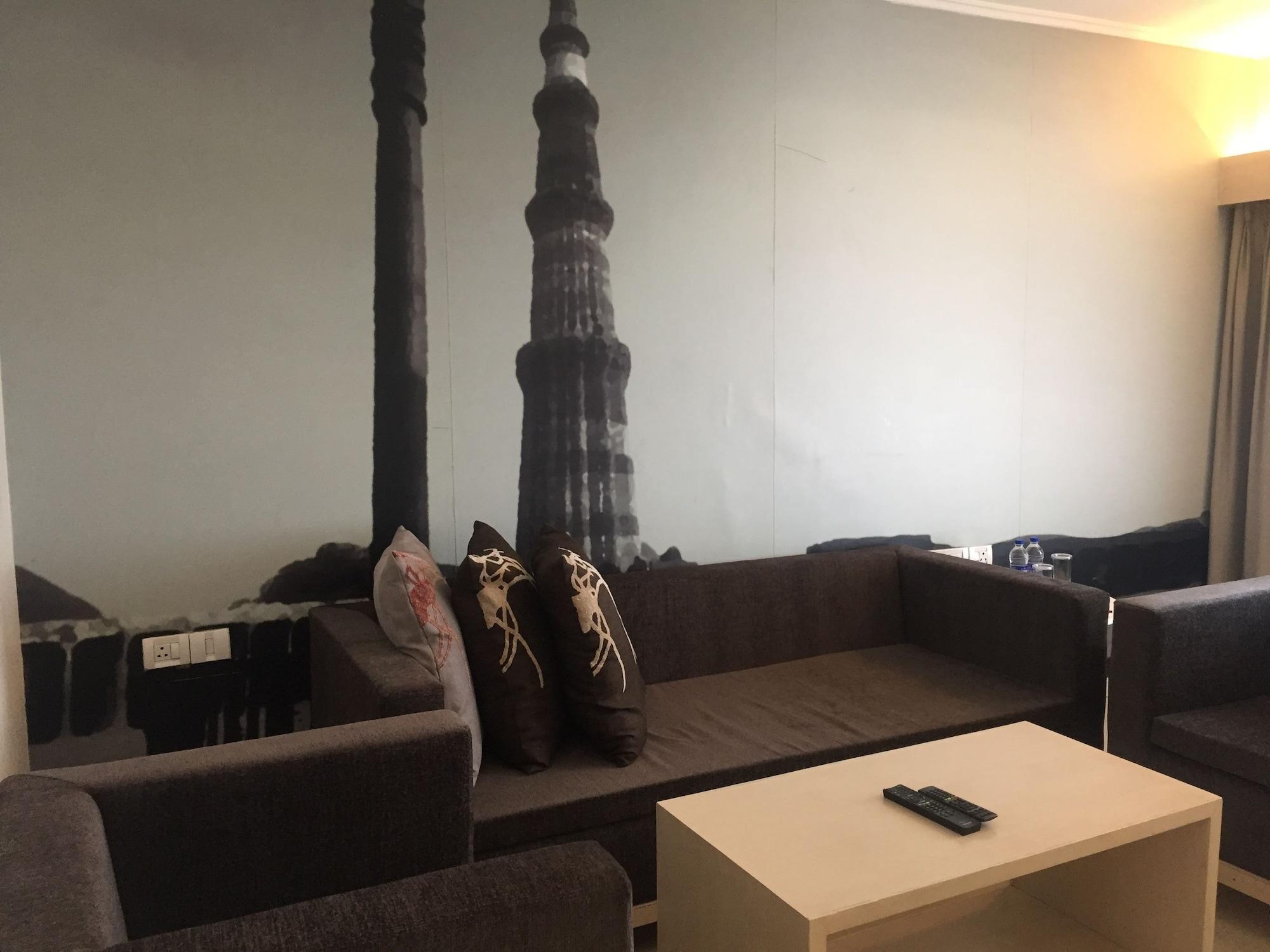 海滩路港威酒店 维沙卡帕特南 外观 照片